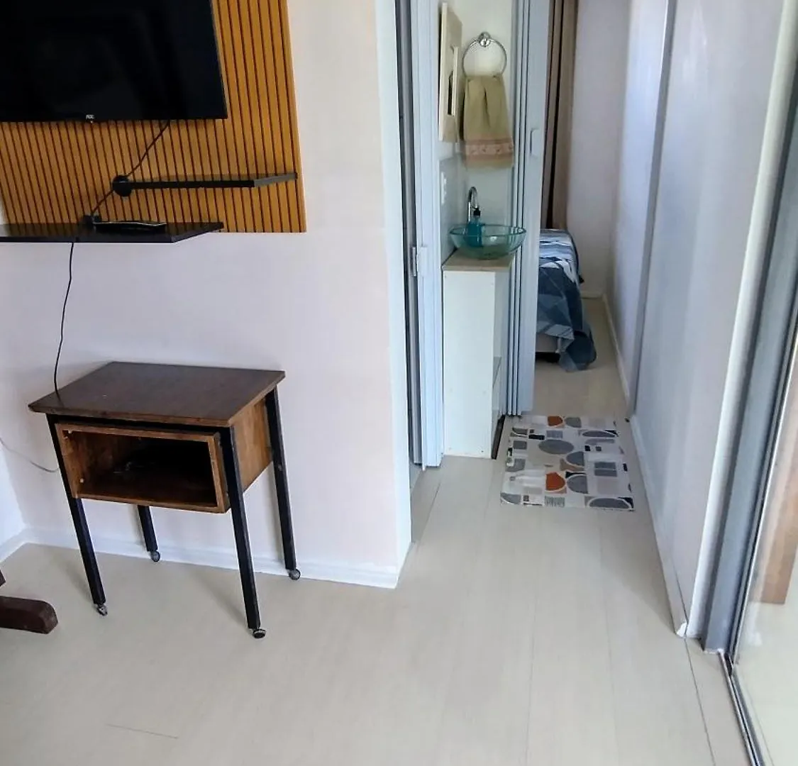 בית נופש הוילה אימביטובה The Box Container House 2