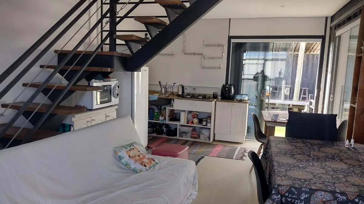 הוילה אימביטובה The Box Container House 2 בית נופש