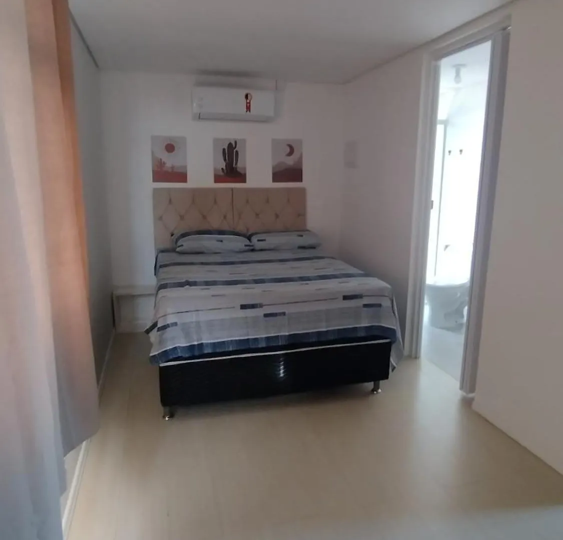 הוילה אימביטובה The Box Container House 2 ברזיל